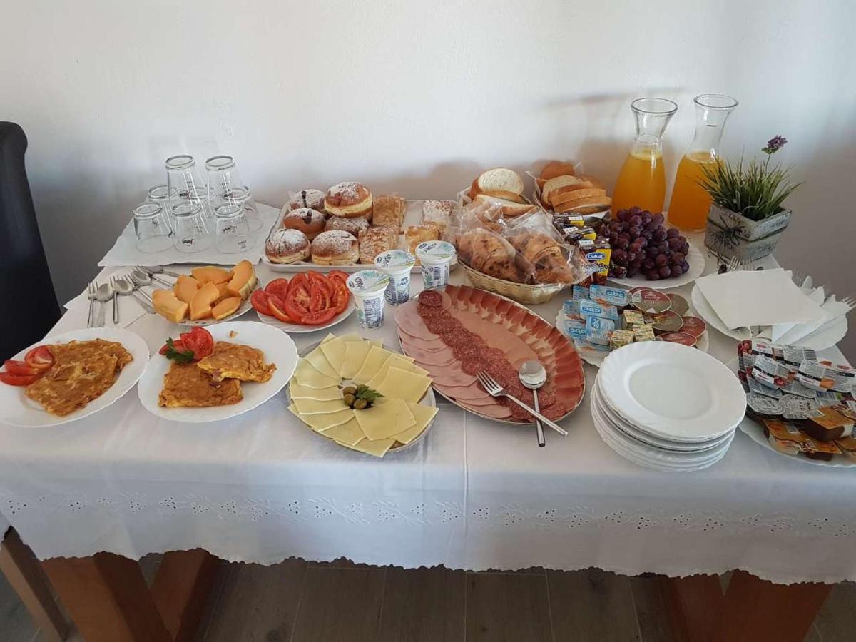 Rooms Lanterna Metajna Kültér fotó